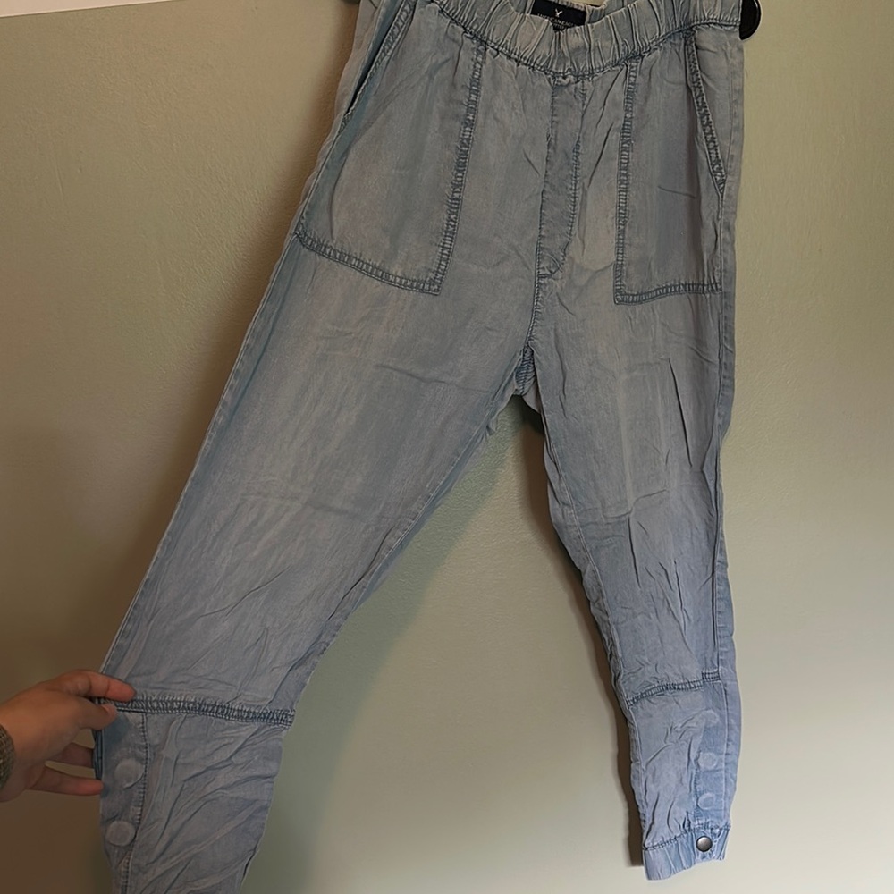 American Eagle Outfitters Gray Cargo Pants Relaxed Fit